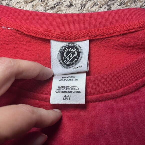 Chicago Blackhawks NHL Official Licensed Product Ladies Sweatshirt Size L 12/14 - Picture 5 of 10